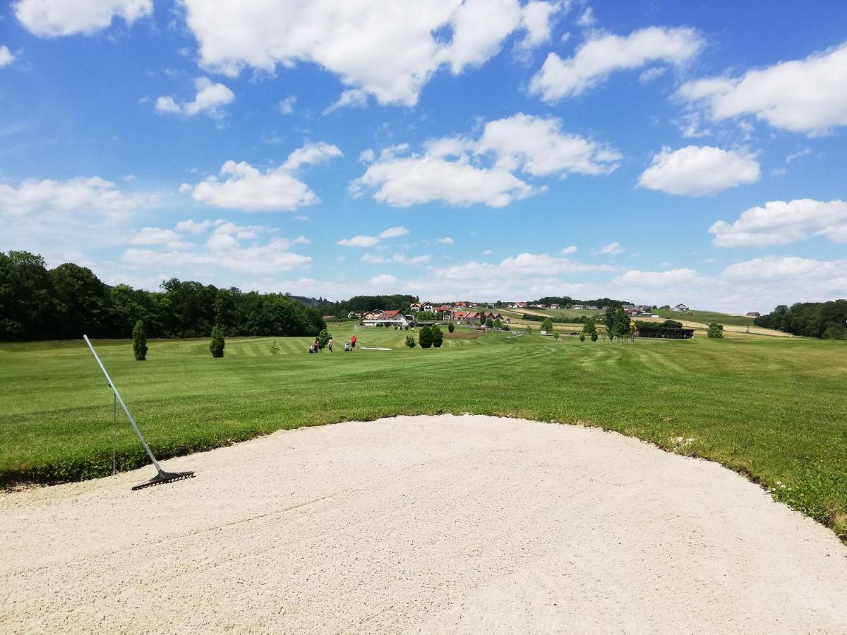 Golf Resort Kloech Exterior photo