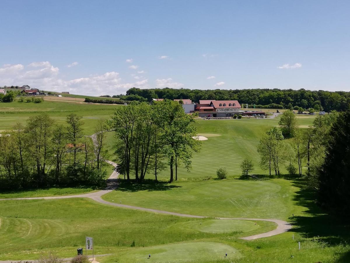 Golf Resort Kloech Exterior photo